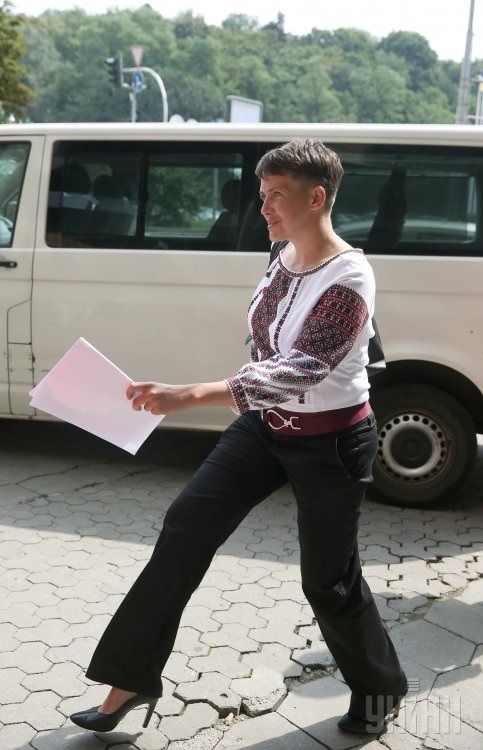 Савченко на підборах уніан