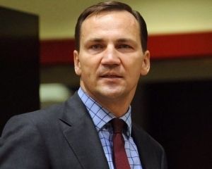 Меркель и Олланд играют на руку Путину,