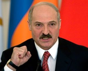 Лукашенко: С нами разберутся еще быстрее, чем с Украиной