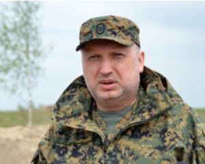 Турчинов: Боевики готовят прорыв