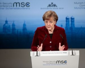 Меркель говорит, что не получила гарантий о мире в Украине