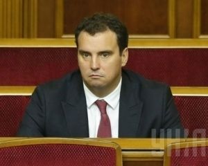Абромавичус: В ближайшие дни гривна окрепнет