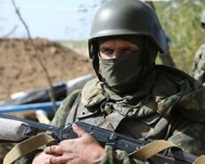 Боец АТО из АК расстрелял троих военных