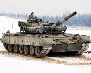 160 танков и 200 авто пересекли границу