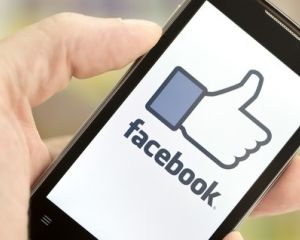 У Facebook може з