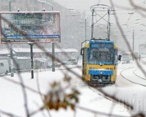 Зимовий шторм і весну прогнозують на вихідні