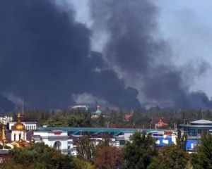 У Луганську померлих від голоду перевозять на санях