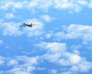 Російський літак пішов на таран з літаком НАТО