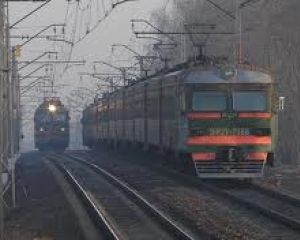 Потяги до Росії не скасовують
