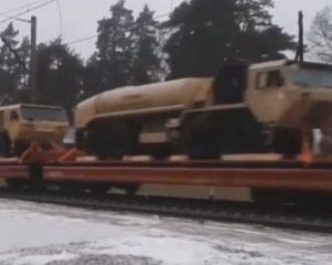 Танки НАТО у Латвії (відео)