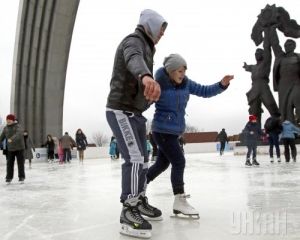 В Киеве откроют бесплатный каток