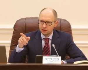 Яценюк порахував мільярдні втрати від «ДНР» і «ЛНР»