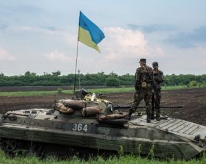 Военные не пустили в Украину 150 российских боевиков с танками