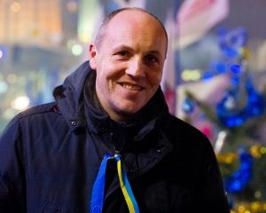 Медведчук зовет Парубия в суд отвечать за