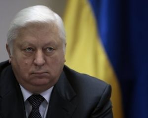 Пшонка разводится в суде Краматорска