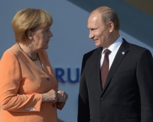 Меркель и Путин разработали секретный план по Украине – СМИ