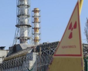 Спутник будет контролировать ЧАЭС и «Фукусиму-1»
