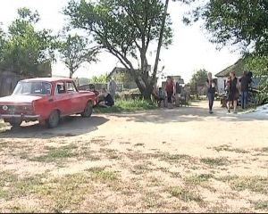 На Донетчине пьяный милиционер врезался в свадебную процессию ( видео)