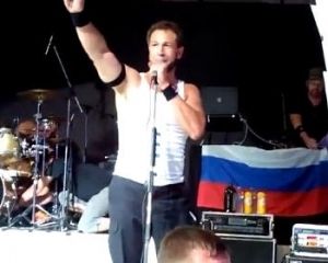 Азаров не хочет видеть Bloodhound Gang в Украине