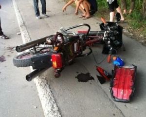 На Киевщине мотоциклист убил пассажирку маршрутки