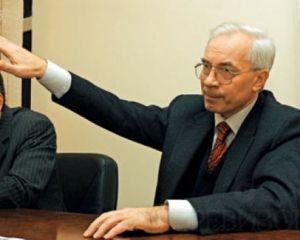 Азаров ждет момента, когда Украина ничего не будет покупать у России