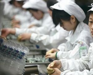 Забастовка парализовала производство iPhone 5
