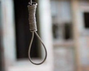 Экс-замминистра МВД Греции повесился в своем доме