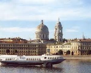В Петербурге похищены мощи 13 святых