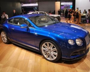 Самый мощный Bentley засветился на Московском автосалоне