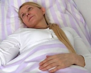 Главный врач не собирается выписывать Тимошенко