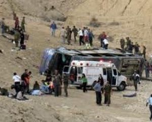 В Китае разбился автобус с туристами