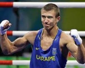 Украинский боксер вышел в полуфинал Олимпиады