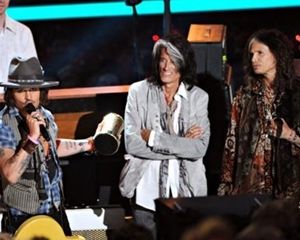 Aerosmith споет с сыном Леннона и Джонни Деппом