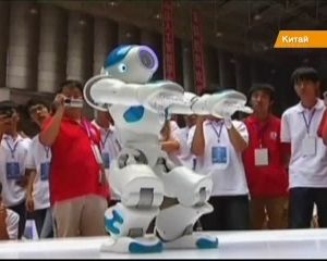 В Китае состоялся фестиваль роботов-танцовщиков