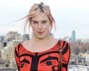 Дочь Брюса Уиллиса арестовали за распитие пива в метро