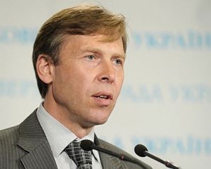 Оппозиции не сообщают, для чего созывается внеочередная сессия