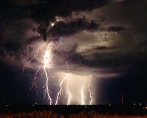 В Україні дощі з грозами