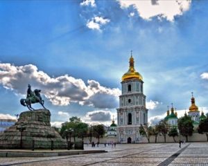 Як водіям отримати перепустку для проїзду в центр Києва – ДАІ