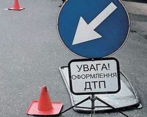 Мікроавтобус із податківцями розбився на Запоріжжі:4 загиблих