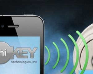 Смартфони перетворять на ключі від квартири