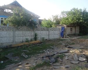 Вночі бойовики вдарили по Торецьку: наслідки обстрілу (ФОТО)
