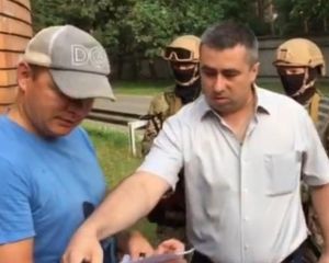 Хотя бы адрес выясните!,