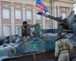 Взрывы в Мариуполе: неподалеку бой