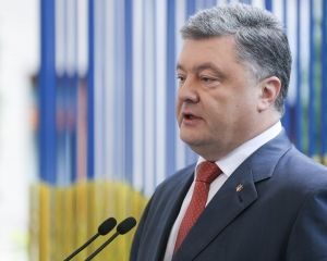 Порошенко відповідає Гнапу: Ніякого скандалу про офшори не було (ВІДЕО)
