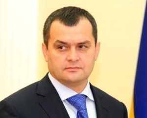Беглый Захарченко прислал Черновол
