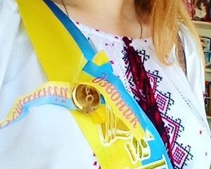 Последний звонок 2016: ФОТО самых красивых выпускниц Украины