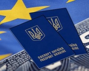 Порошенко форсує введення безвізового режиму з ЄС