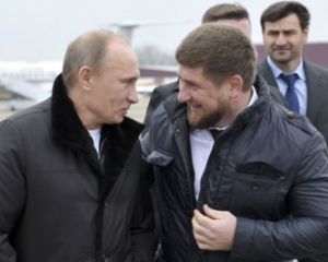 ОМОН розігнав автопробіг на честь Путіна і Кадирова (ФОТО)