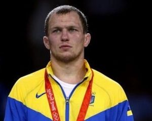 Чемпион о захвате против Яценюка: Смешно, но по правилам