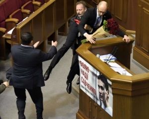 У Путина прокомментировали драку с Яценюком